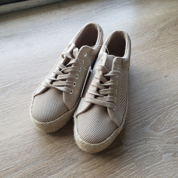 SOLD MUDD Shoes NEW - Picture 3 of 4